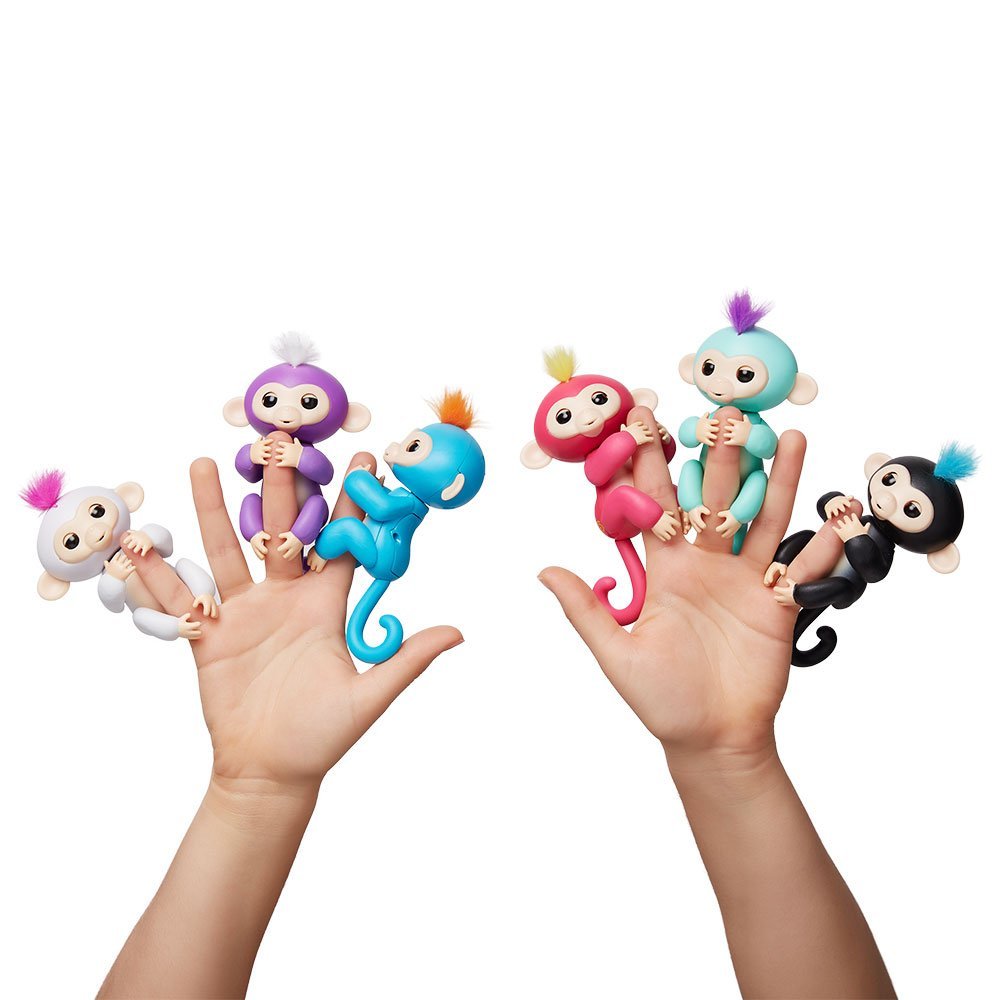 Fingerlings toys